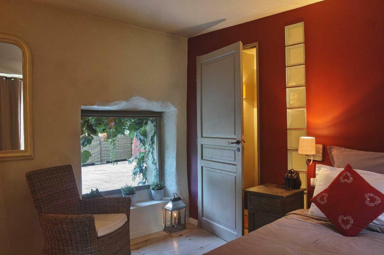 Le Moulin De Picaud Bed & Breakfast Grans Eksteriør bilde
